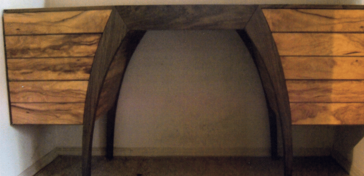 Saddleback. Writing desk