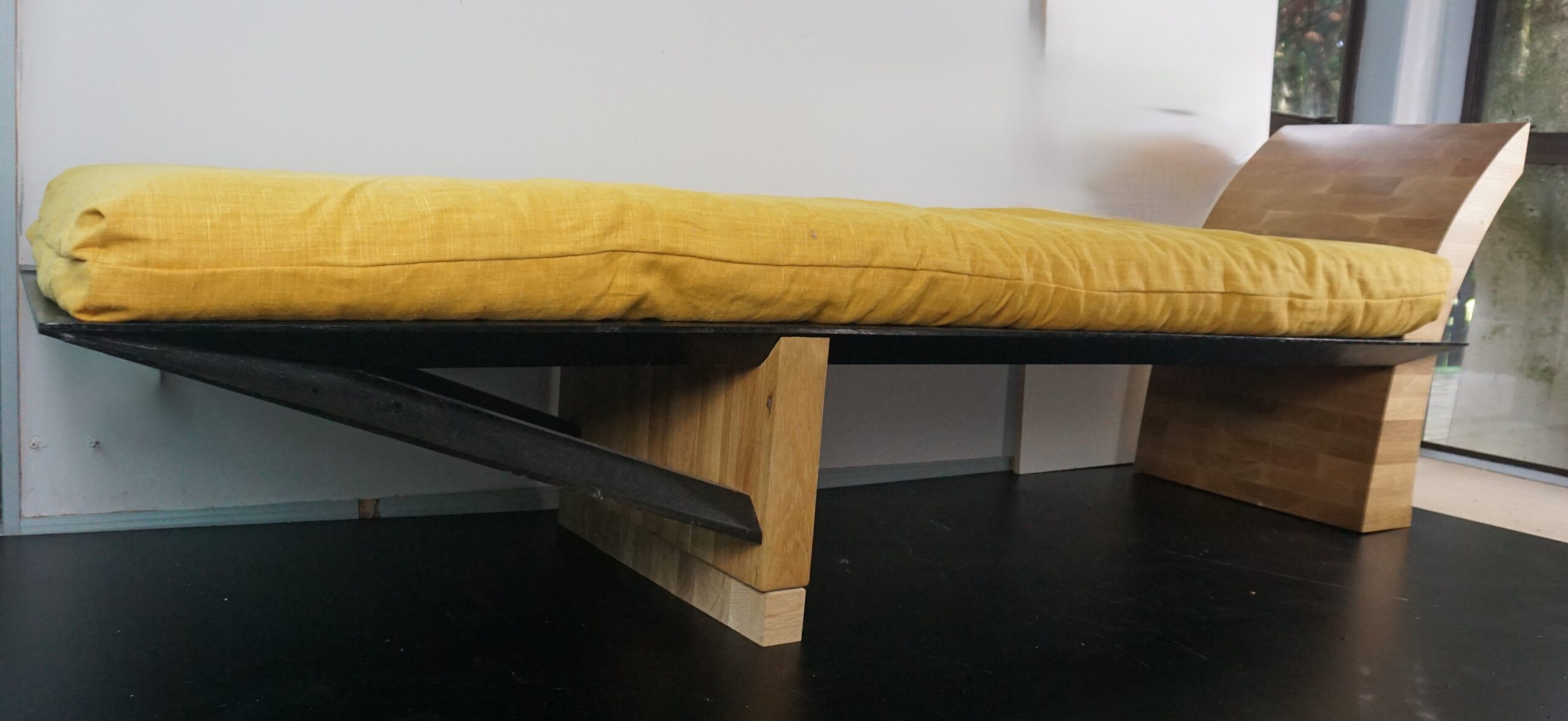 Day Chaise