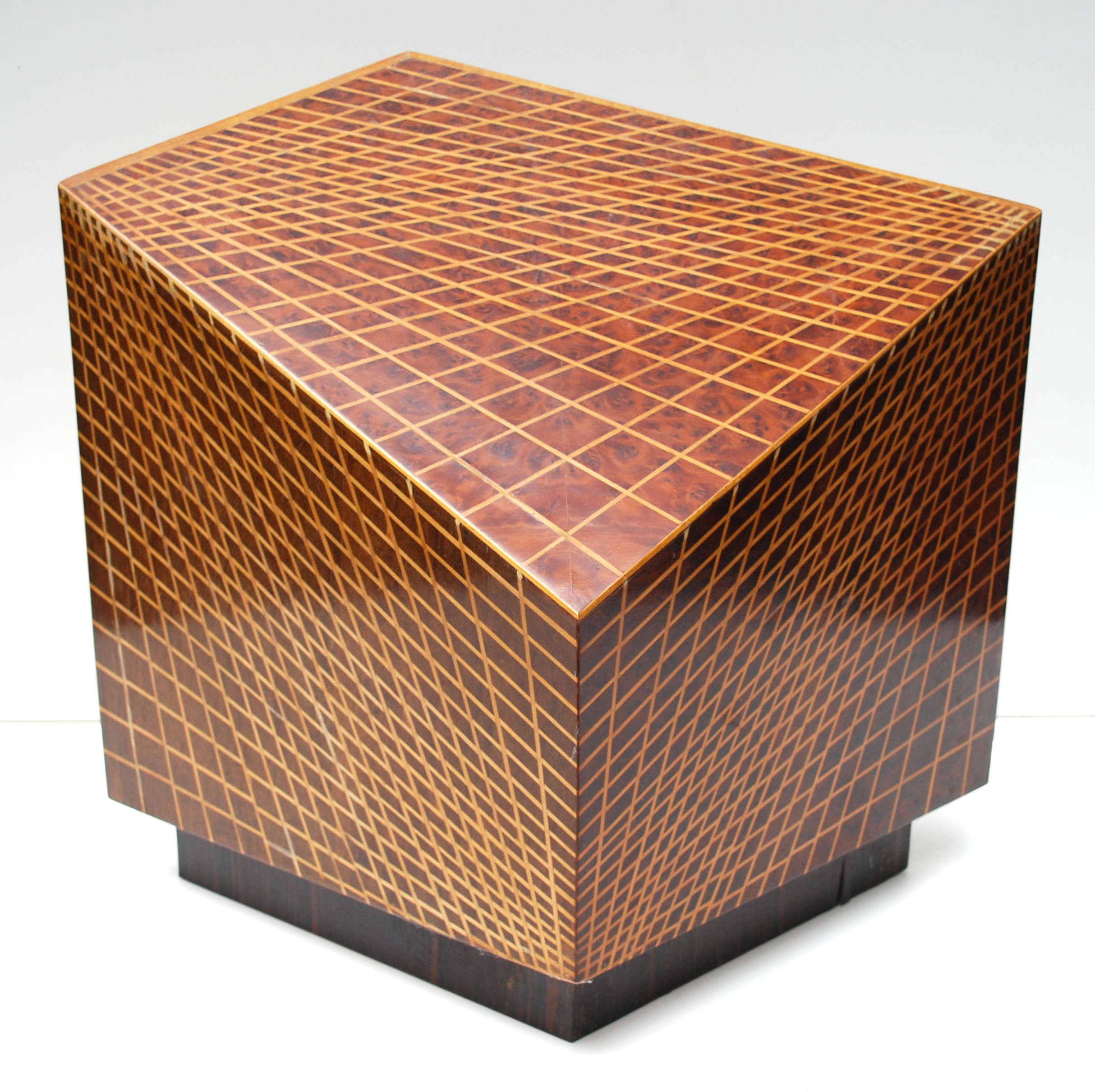 Perspective. Wine box
